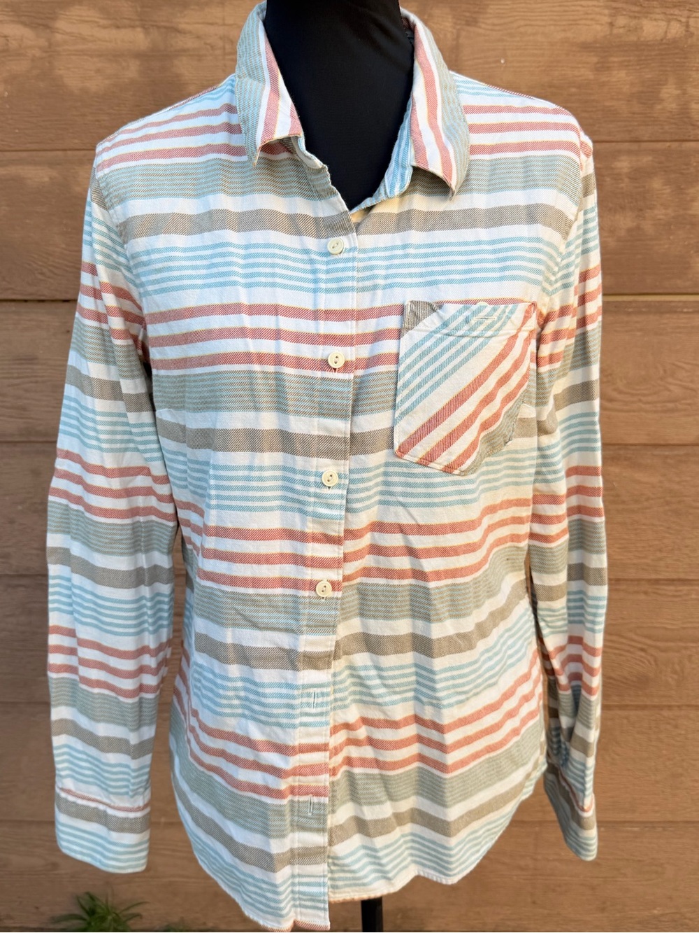 Patagonia Button-Down Shirt in Cream, Light Blue & Tan 100% organic cotton